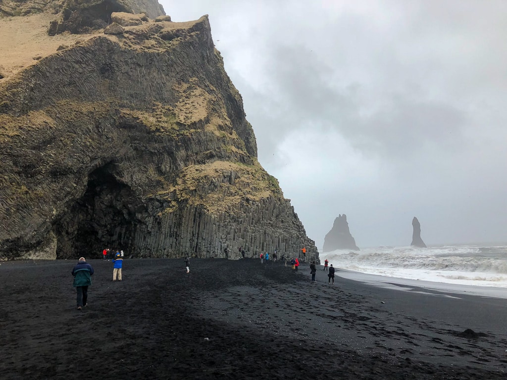 Reynisfjara beach, la fameuse plage de sable noir en Islande